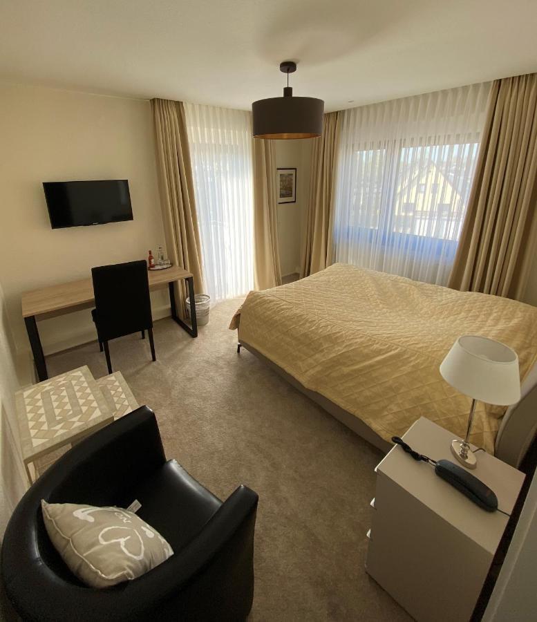 Hotel Exquisit Минден Экстерьер фото