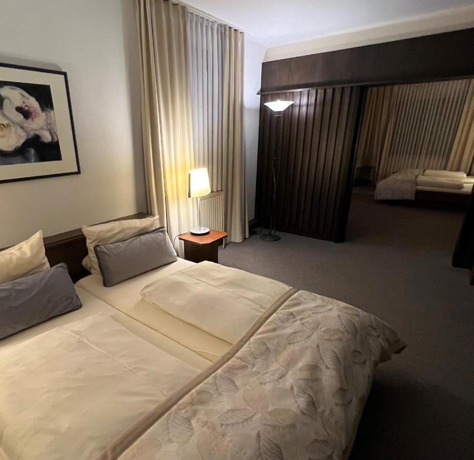 Hotel Exquisit Минден Экстерьер фото