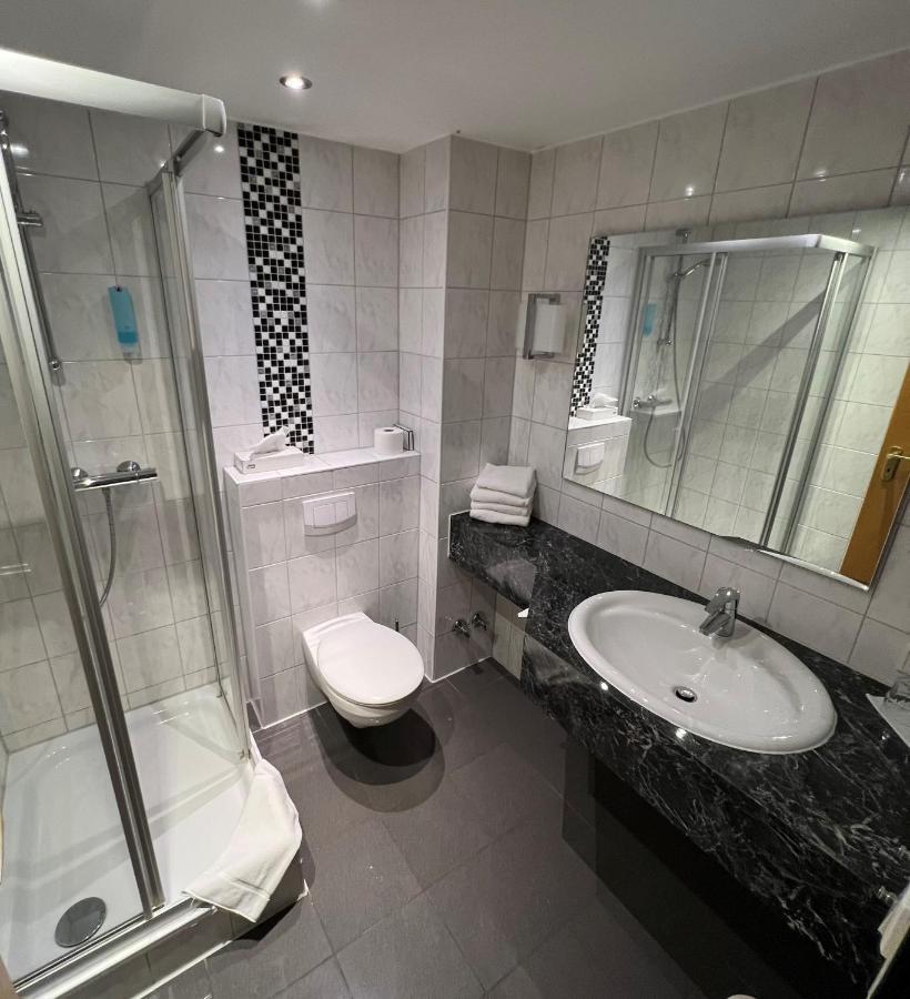 Hotel Exquisit Минден Экстерьер фото