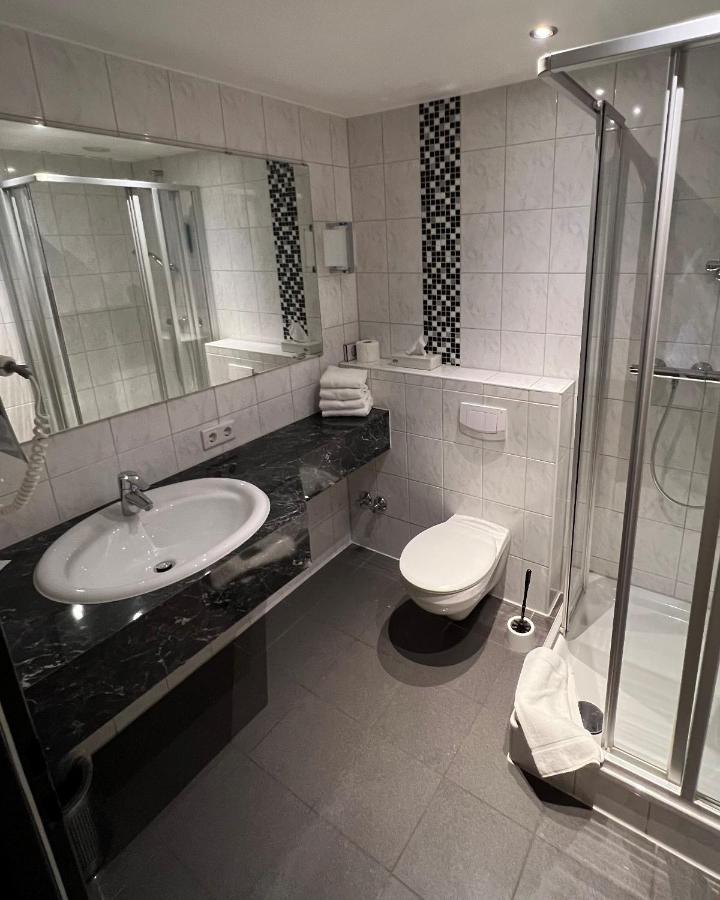 Hotel Exquisit Минден Экстерьер фото