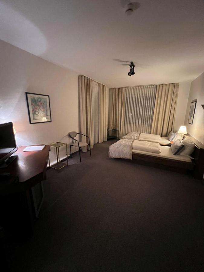 Hotel Exquisit Минден Экстерьер фото